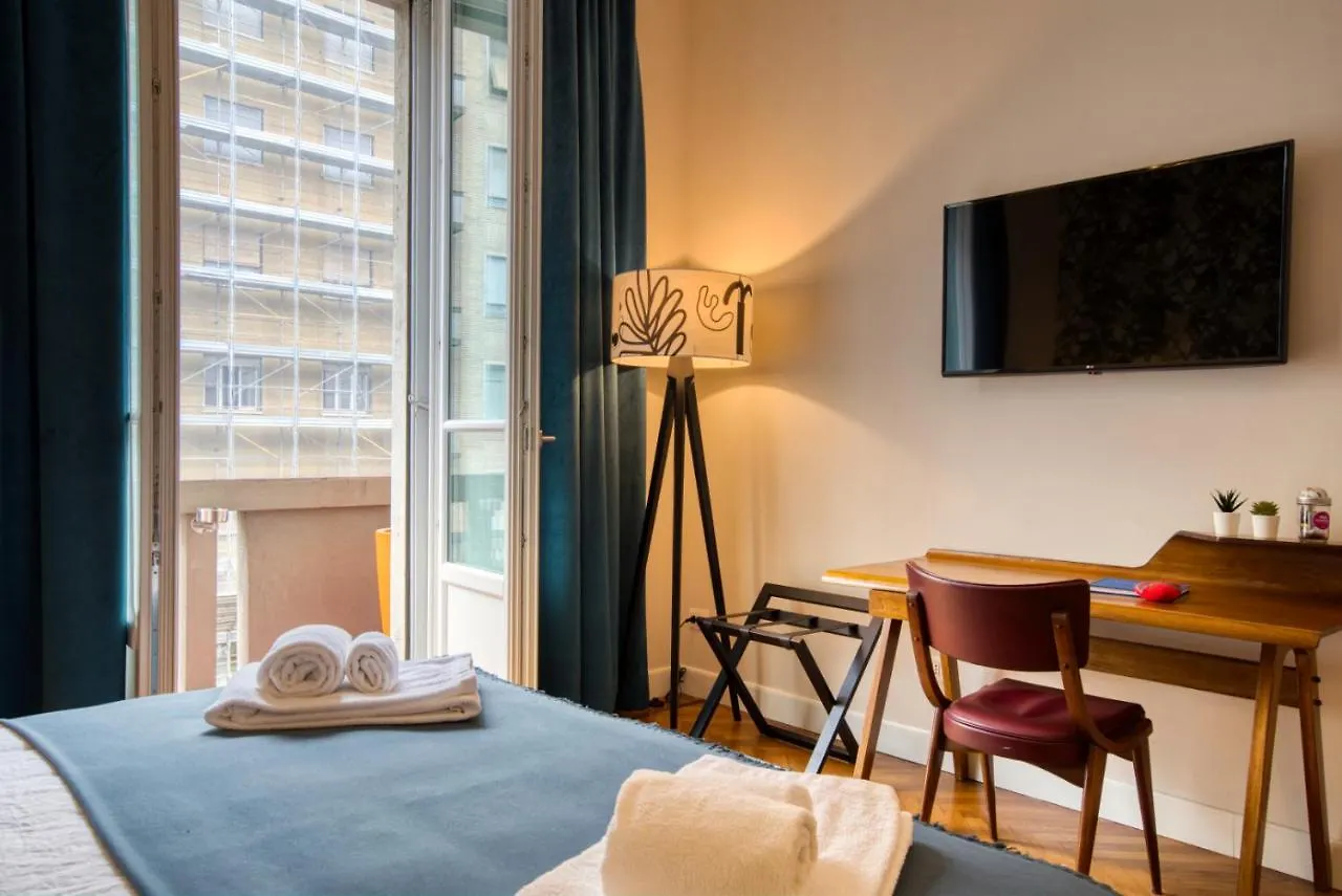 Dimora Claudia - Elegante Matrimoniale Con Bagno, Private Rooms, Self Check In, No Reception Mailand 0*,